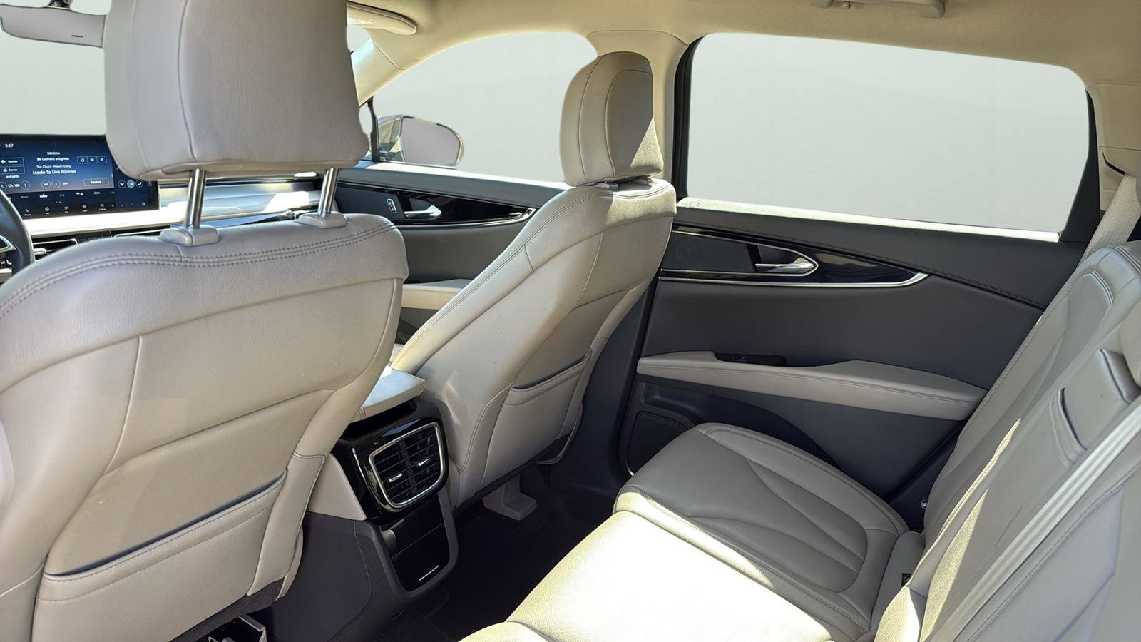 Used Car 2022 Lincoln Nautilus  Standard For Sale Under $35,000 In Austin, Texas