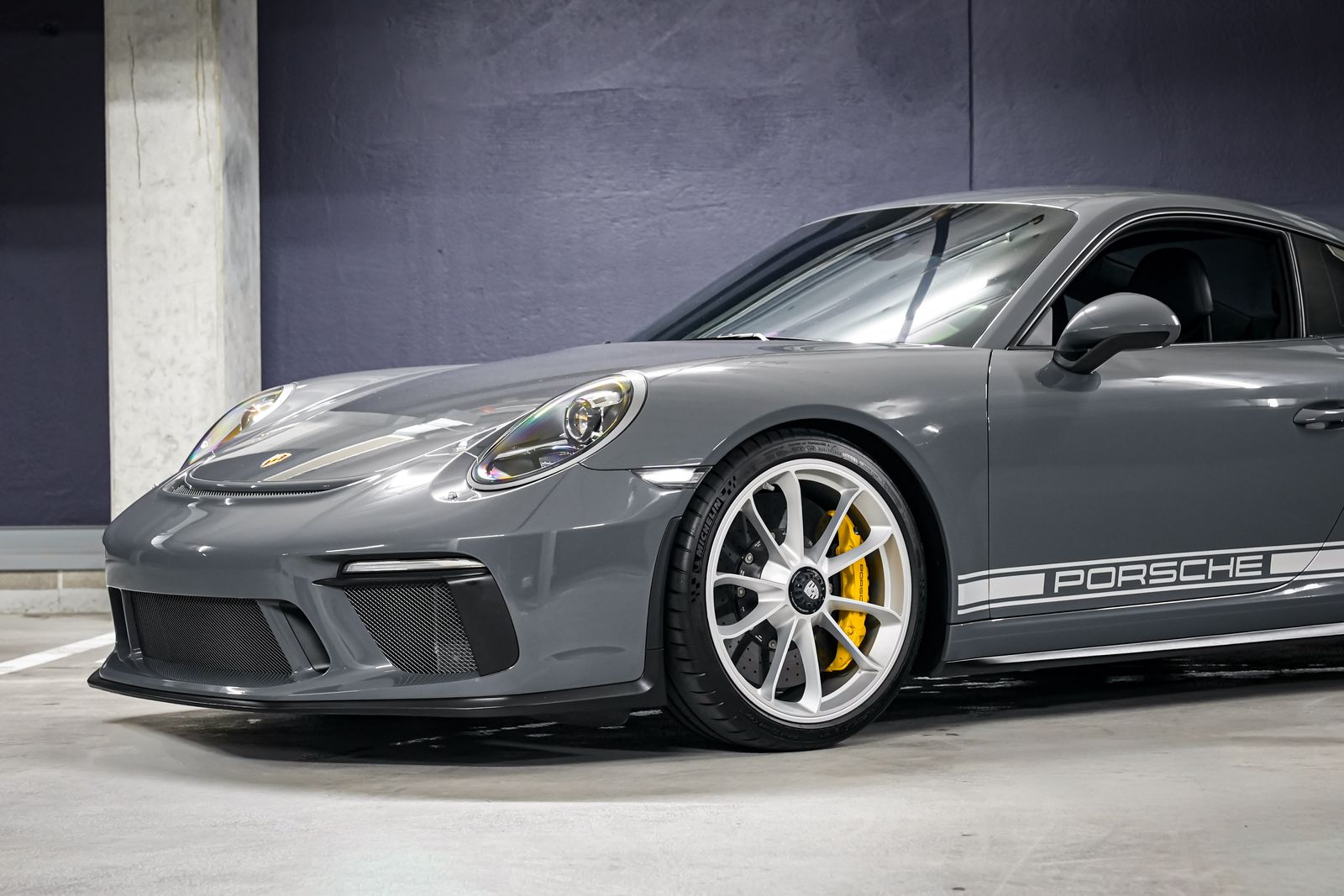 2018 Porsche 911 GT3 — photo 30