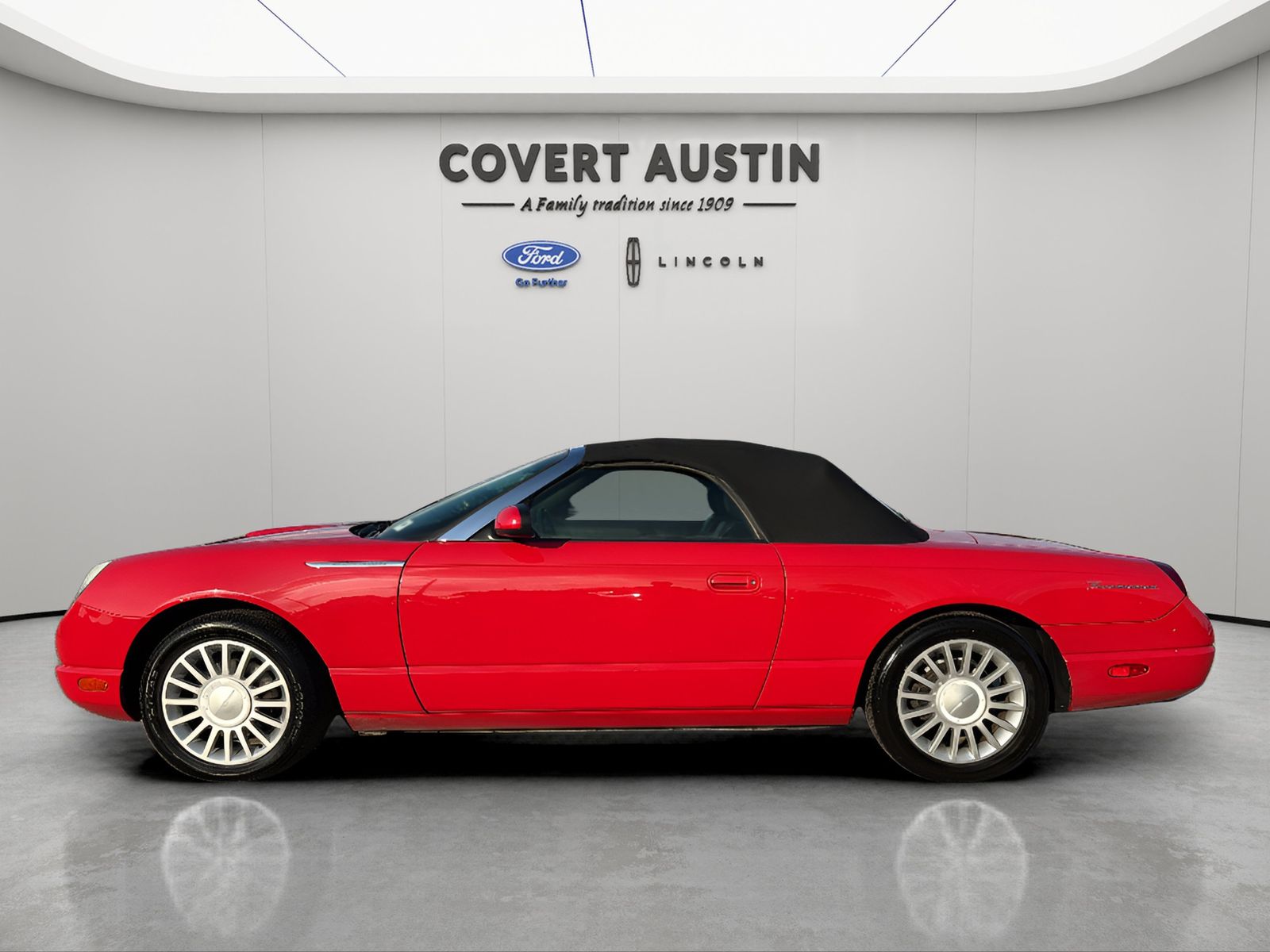 Used Car 2005 Ford Thunderbird  Base For Sale Under $15,000 In Austin, Texas