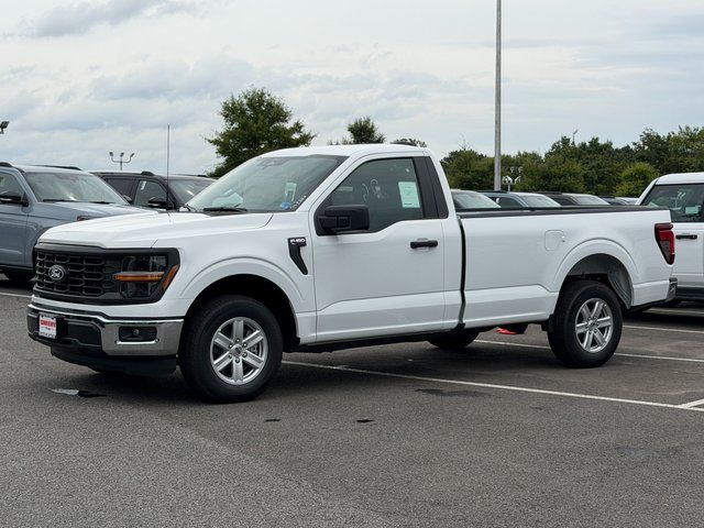 New 2026 Oxford White Ford XL image 2