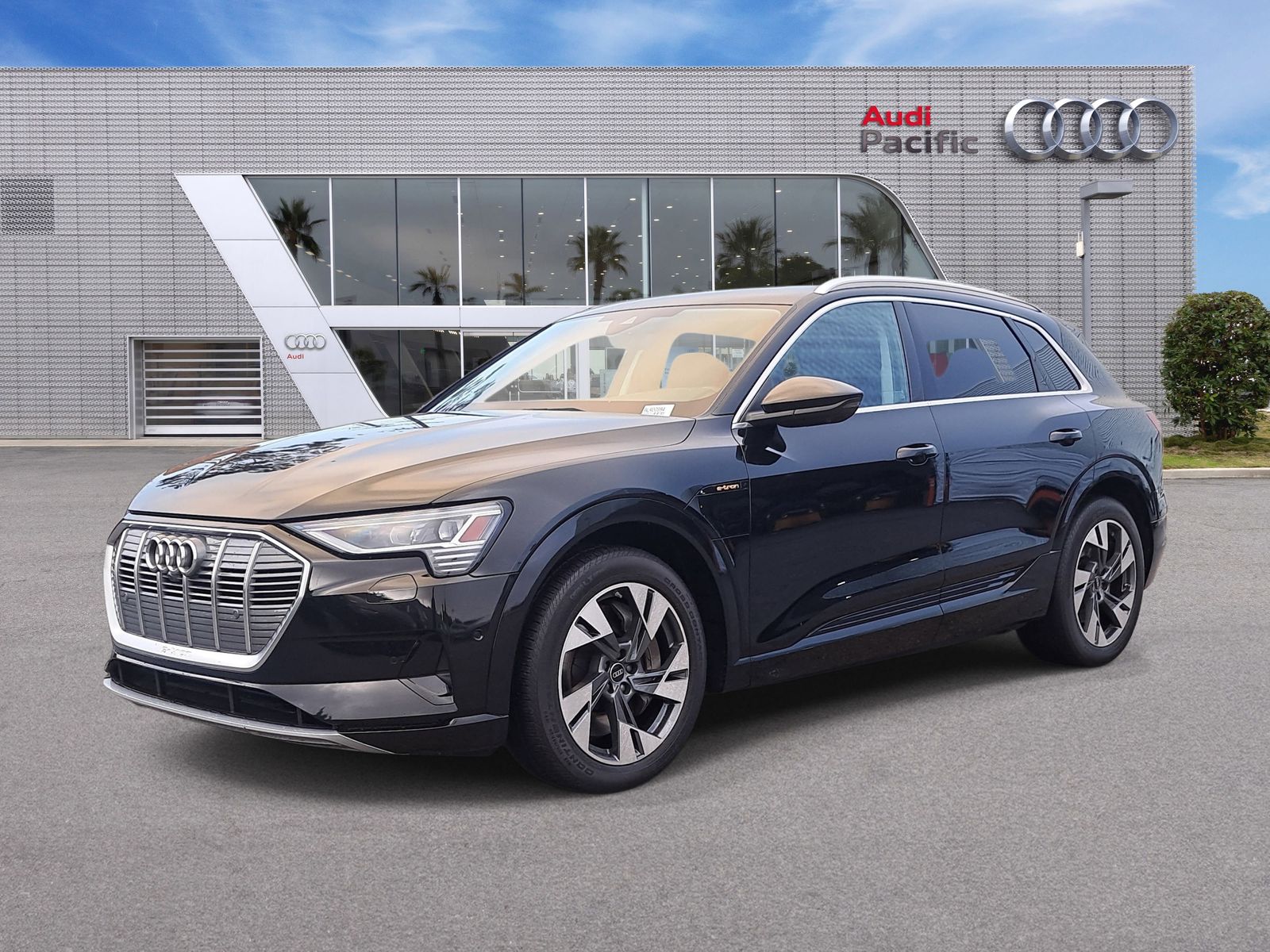 Mythos Black Metallic 2023 Audi e-tron Premium Plus quattro SUV AWD SUV / Crossover All-Wheel Drive Automatic