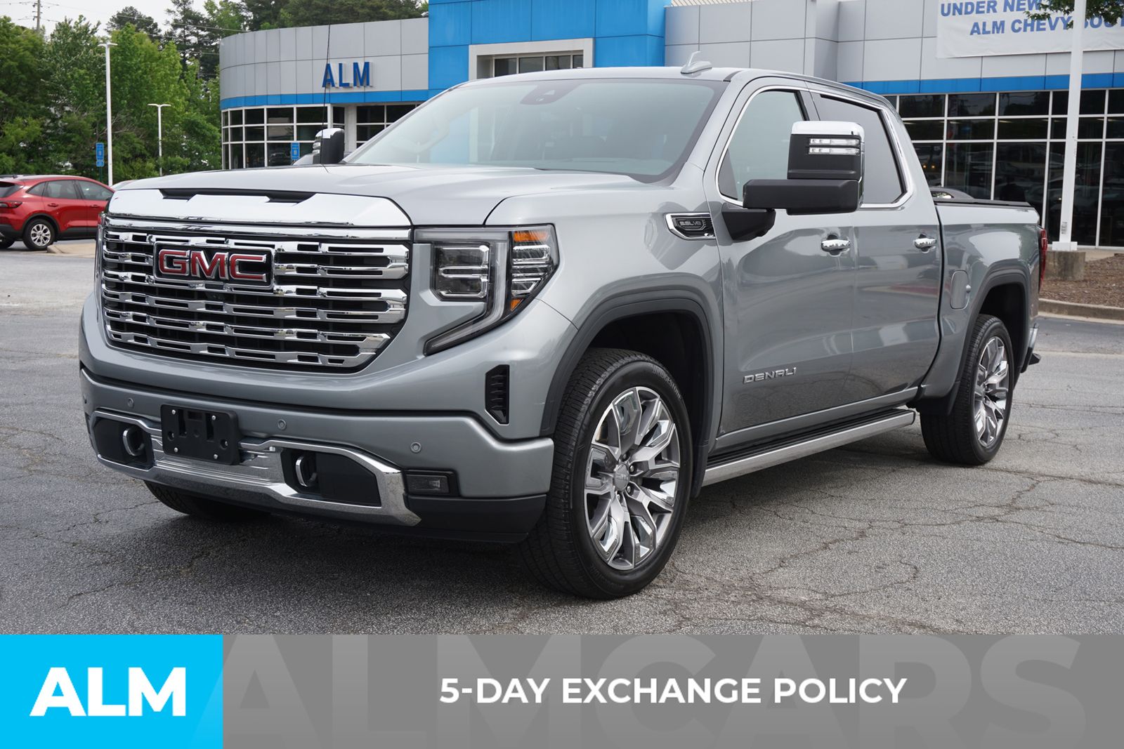 Used 2024 Silver GMC Denali image 5