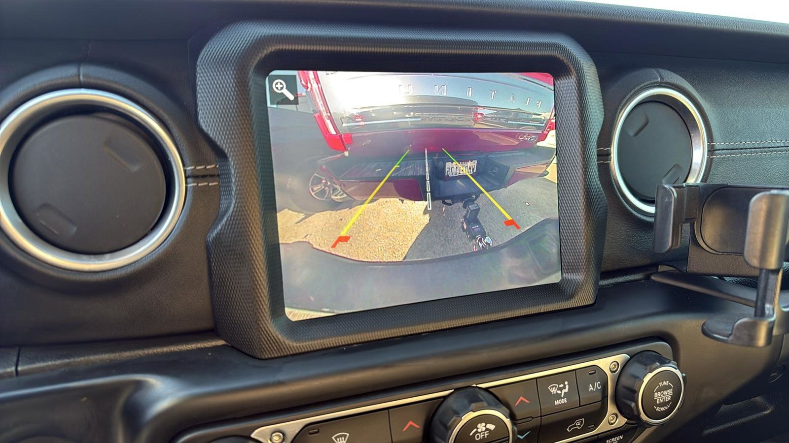 Used Car 2020 Jeep Gladiator  Overland For Sale Under $30,000 In Austin, Texas