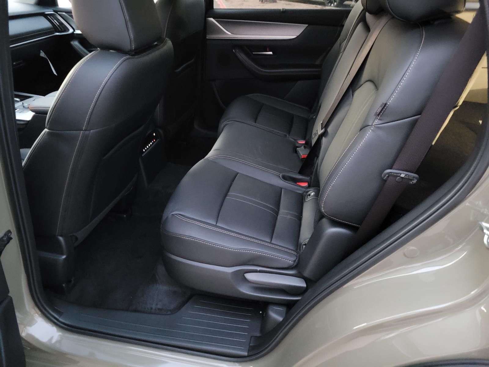 new 2026 Mazda CX-70 PHEV car, priced at $45,599