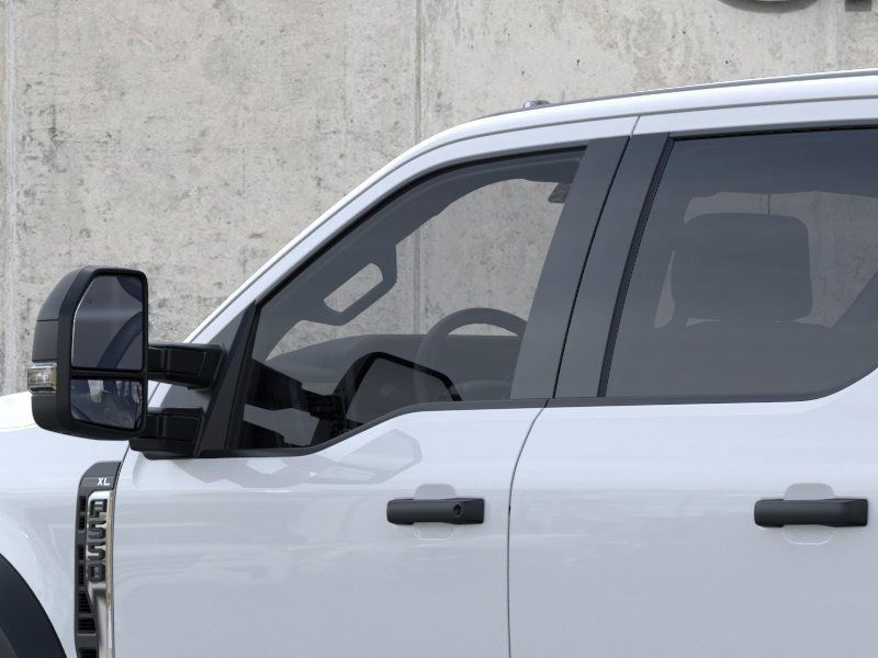 2025 Ford F-550 Super Duty Chassis Cab XL - Photo 15