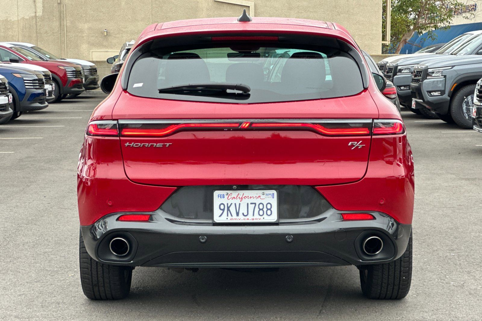 View vehicle photo 5