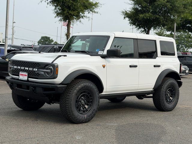 New 2026 Oxford White Ford Badlands image 2