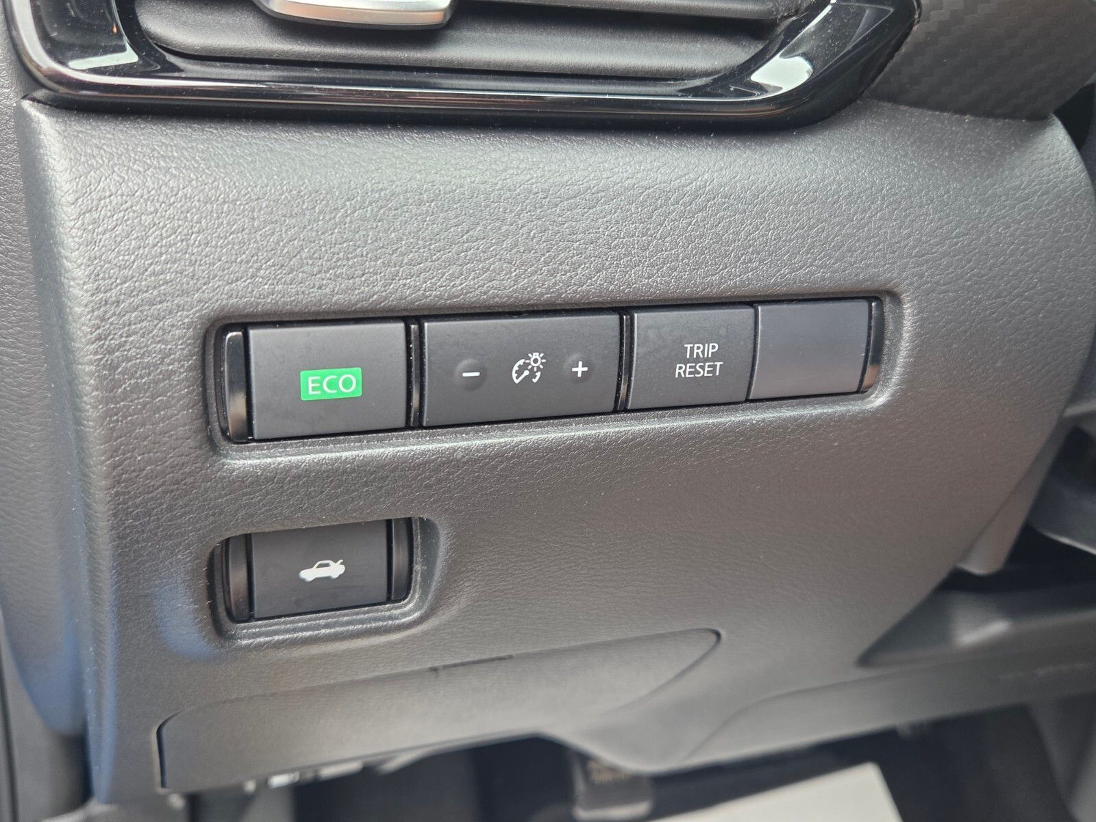 Used 2024 Blue Nissan SV image 28