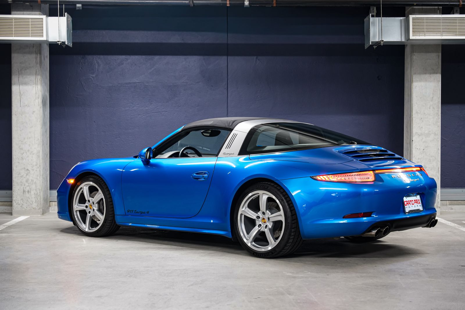 2015 Porsche 911 Targa 4 — photo 8
