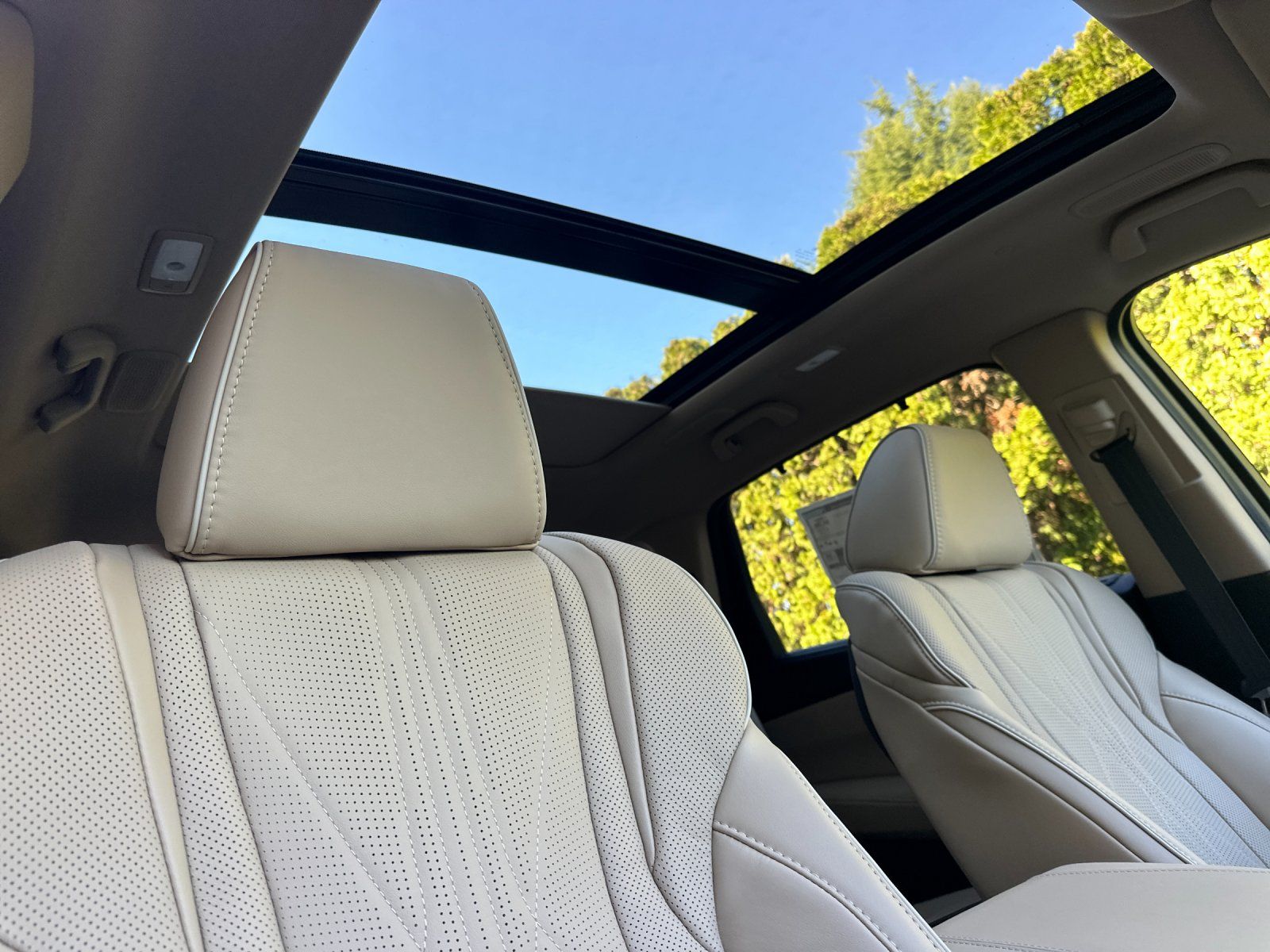 new 2026 Acura MDX car, priced at $69,185