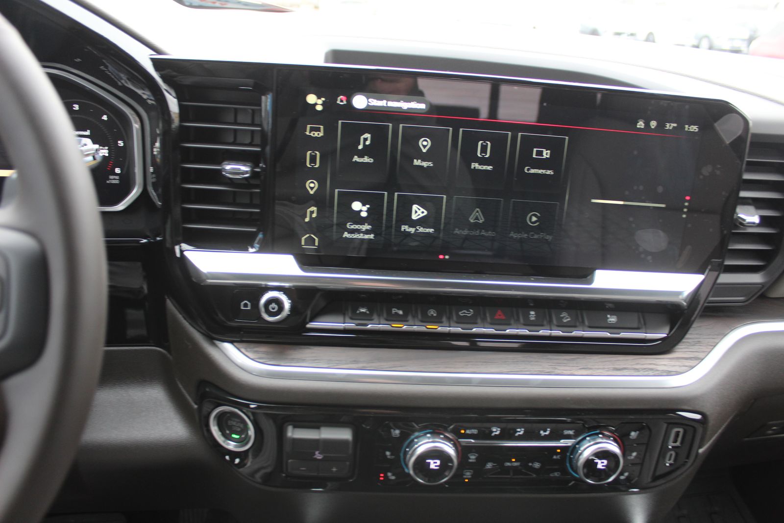 View vehicle photo 2