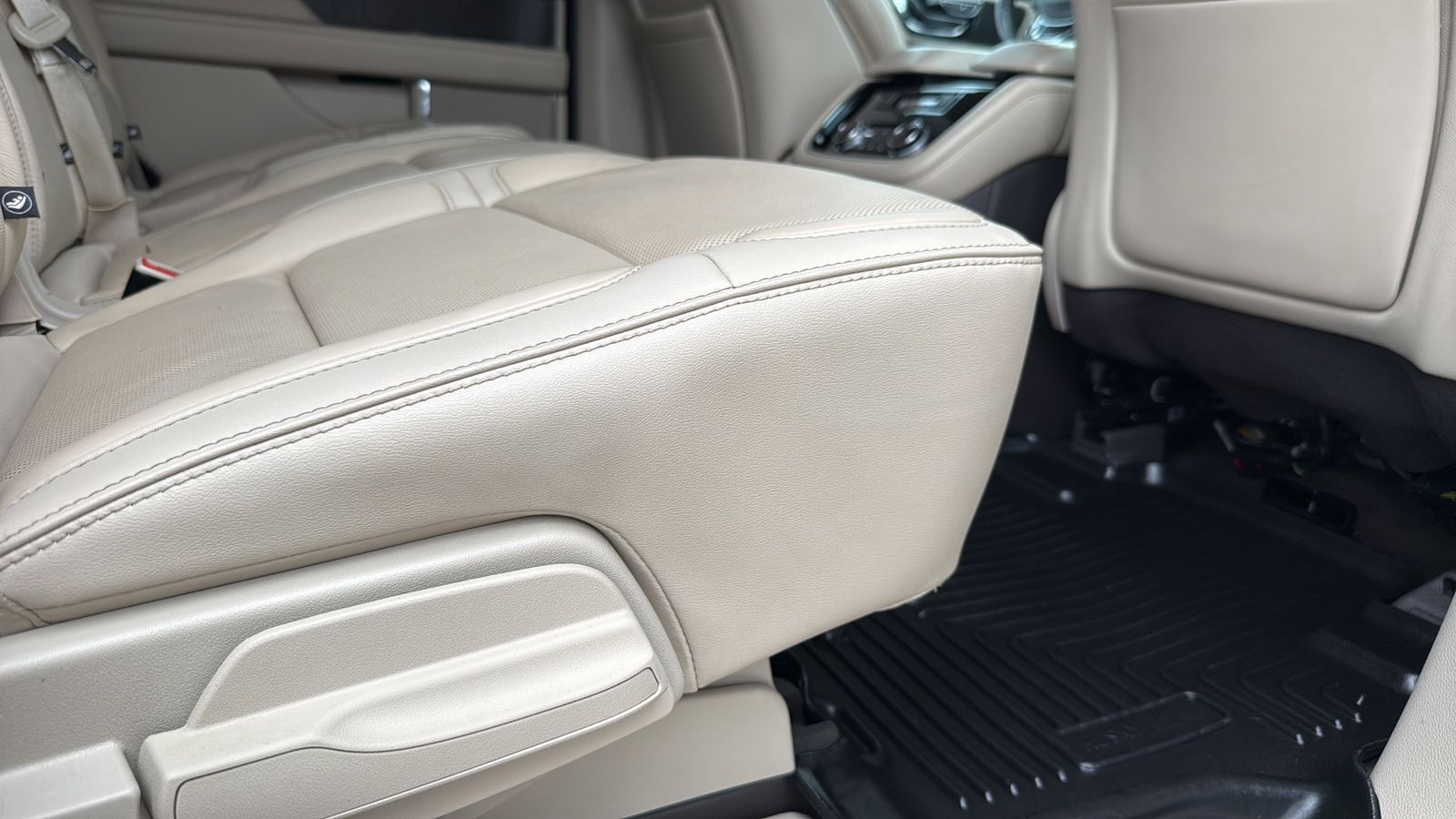 Used Car 2018 Lincoln Navigator  Select For Sale Under $25,000 In Austin, Texas