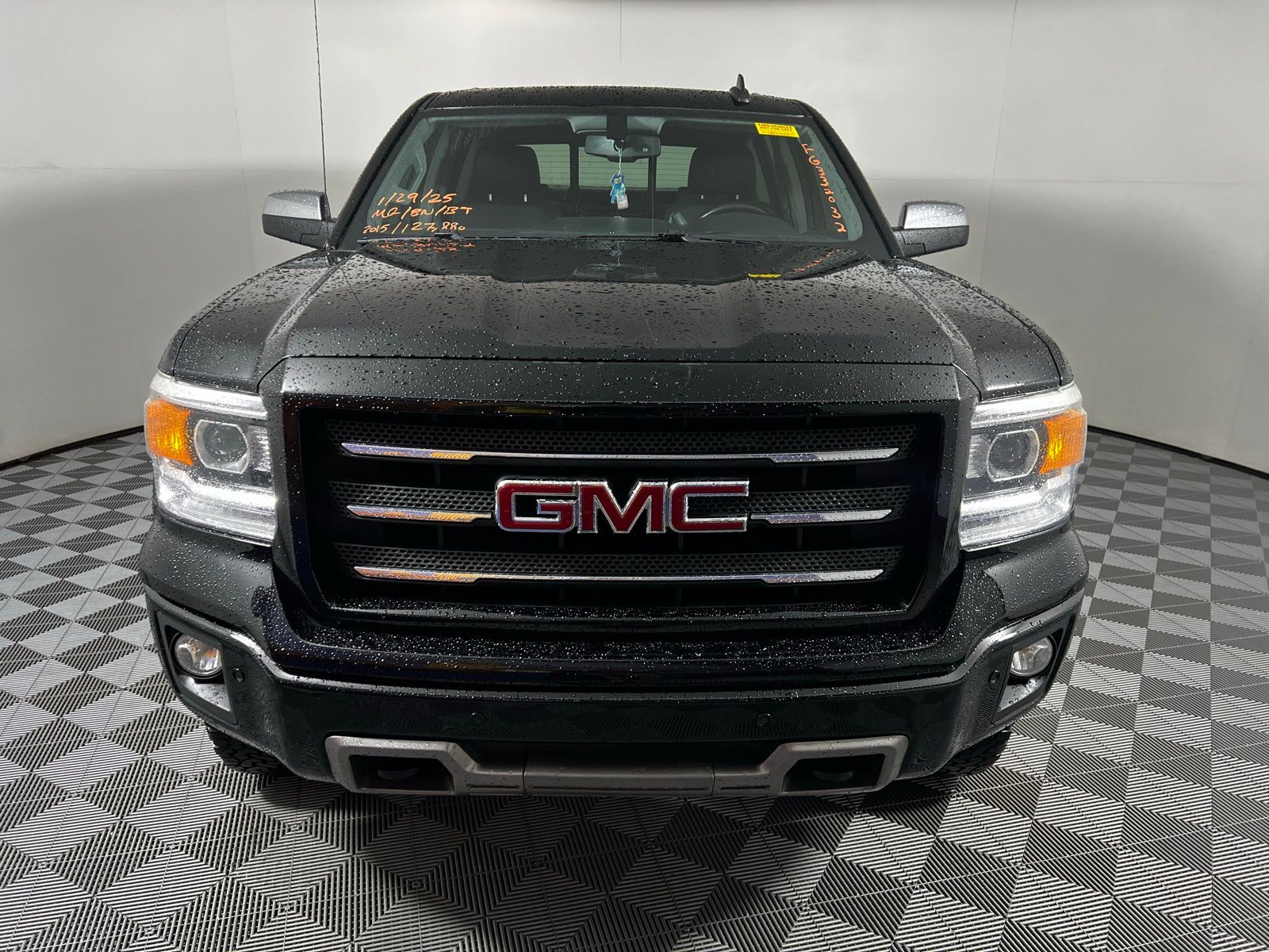 2015 GMC Sierra 1500 SLT 2