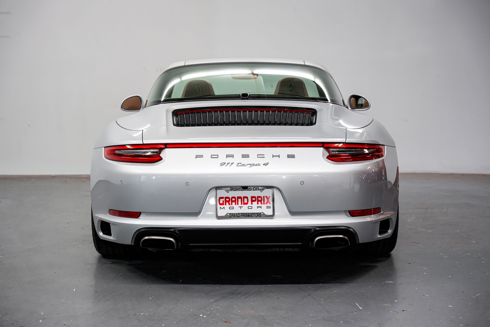 2017 Porsche 911 Targa 4 — photo 4