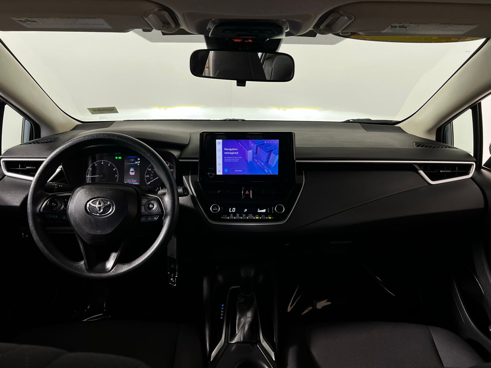 Thumbnail: 2023 Toyota Corolla - 21