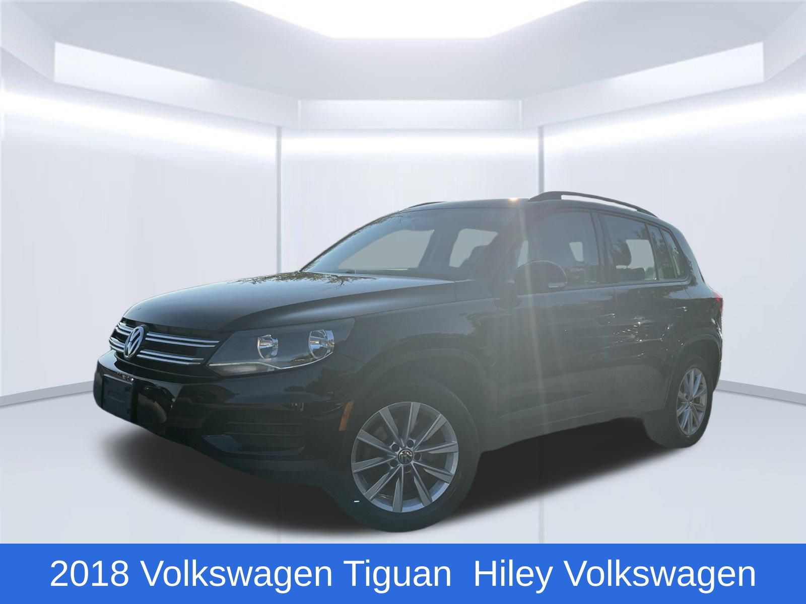 Pearl Metallic 2018 Volkswagen Tiguan SUV / Crossover All-Wheel Drive 6-Speed Automatic