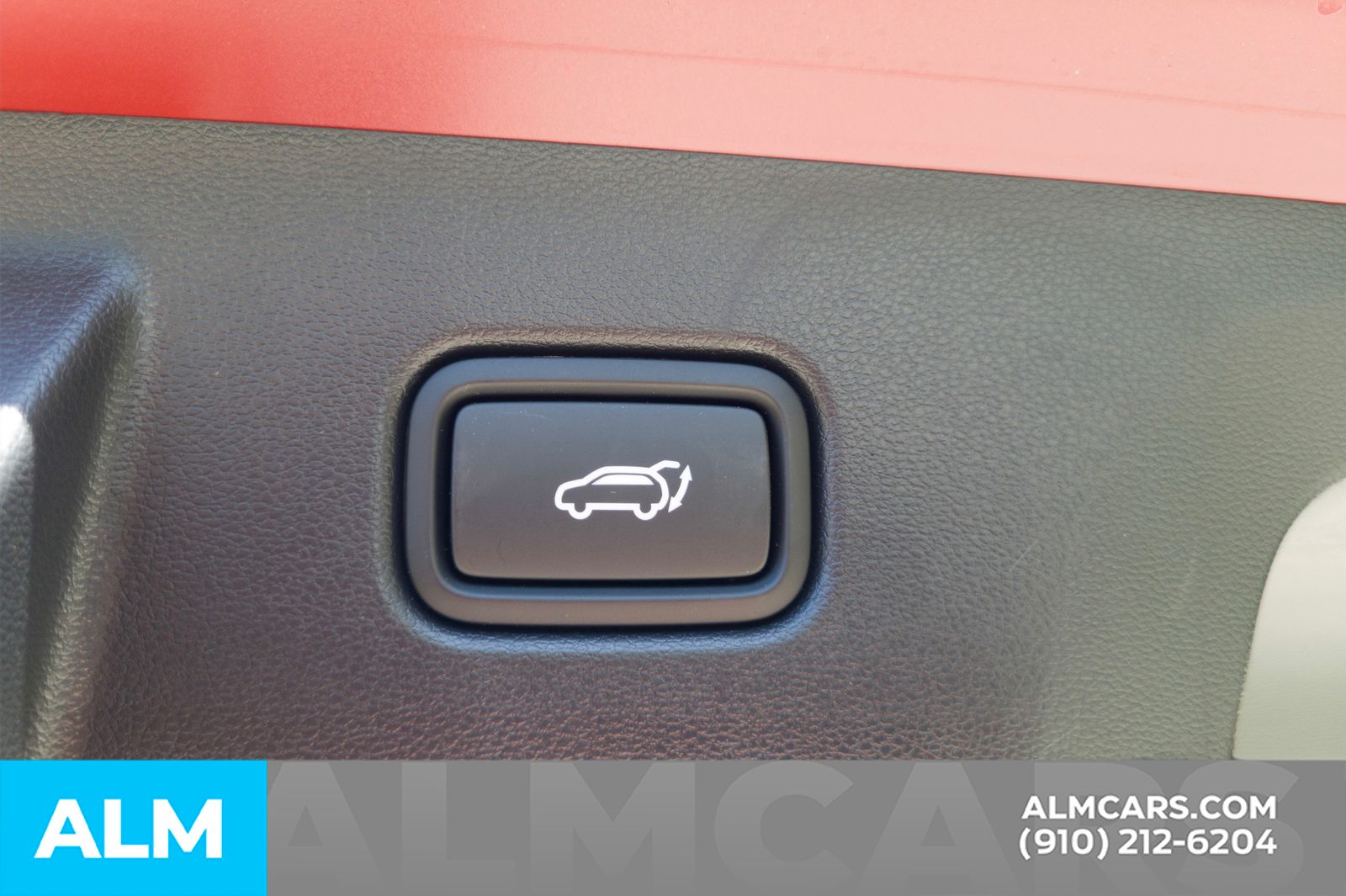 Used 2025 Red Hyundai SEL image 23