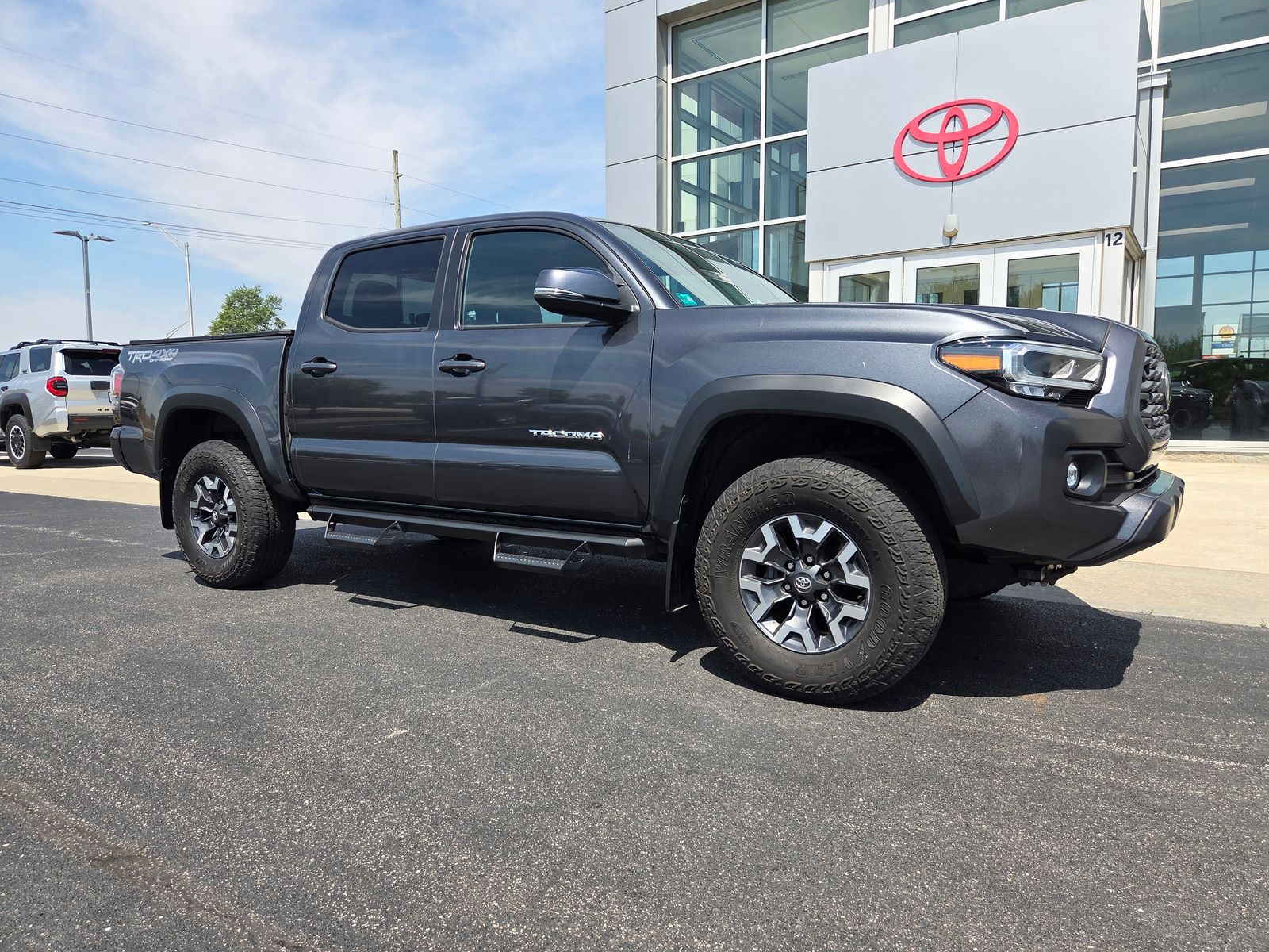 2023 Toyota Tacoma TRD Off-Road