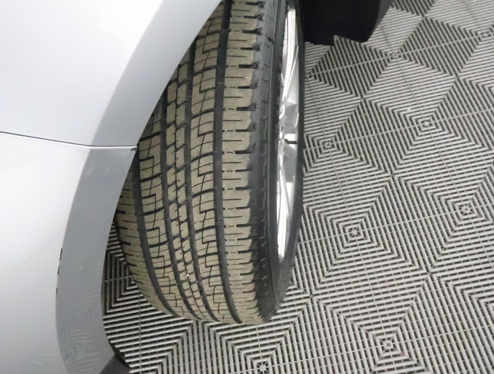 2022 Ford Edge Titanium photo