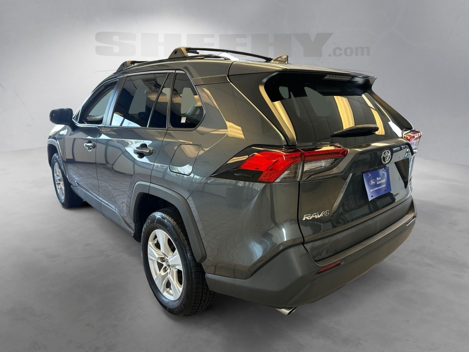Used 2020 Magnetic Gray Metallic Toyota XLE image 14