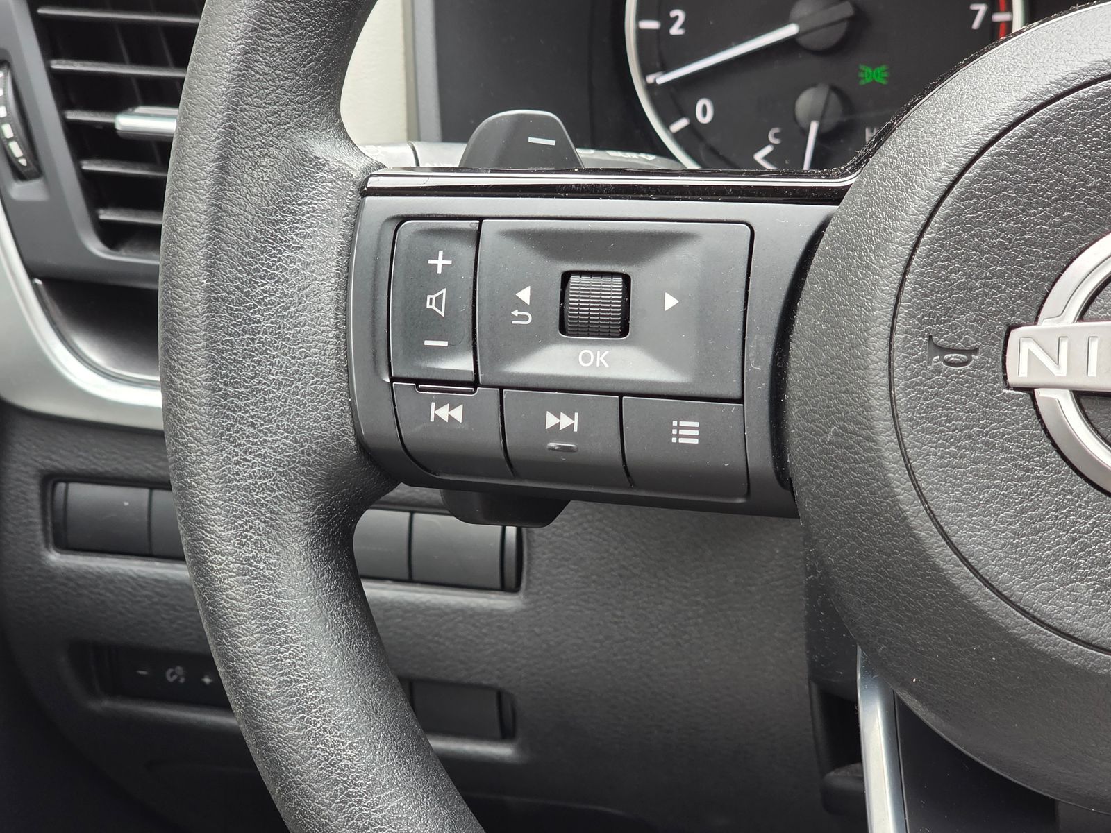 Used 2023 Black Nissan SV image 20
