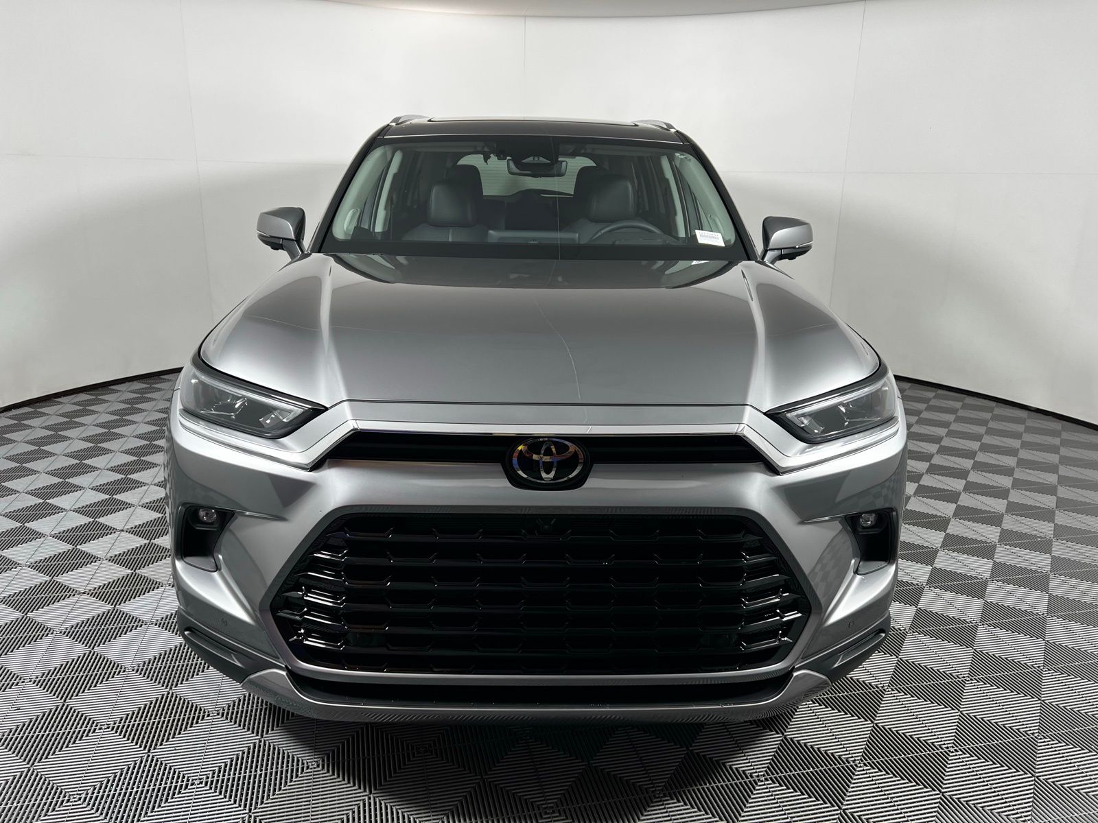 Thumbnail: 2026 Toyota Grand Highlander - 2