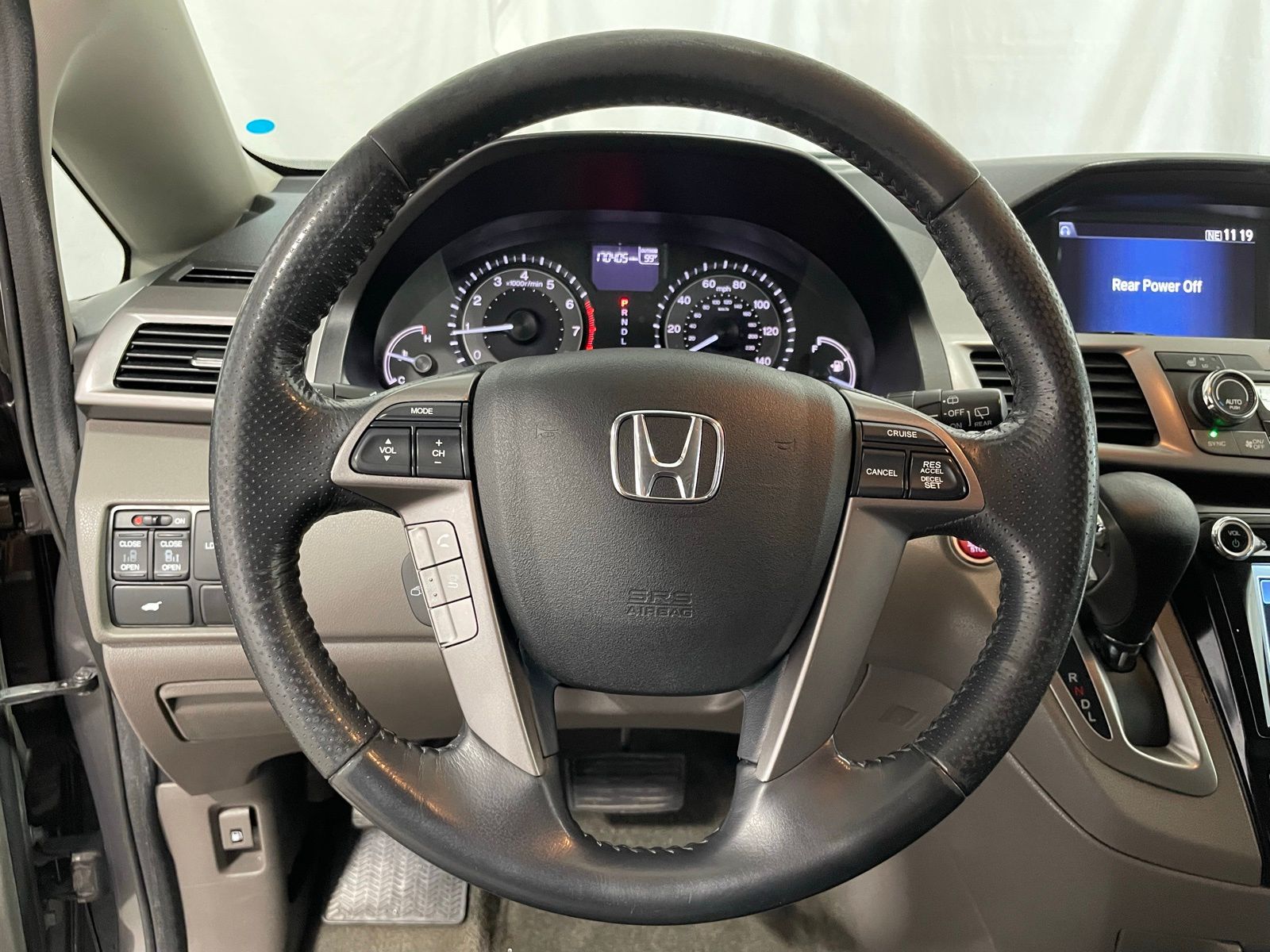 Used Car 2017 Honda Odyssey  Sports Van Ex-l Front Wheel Drive For Sale Under $12,000 In Austin, Texas
