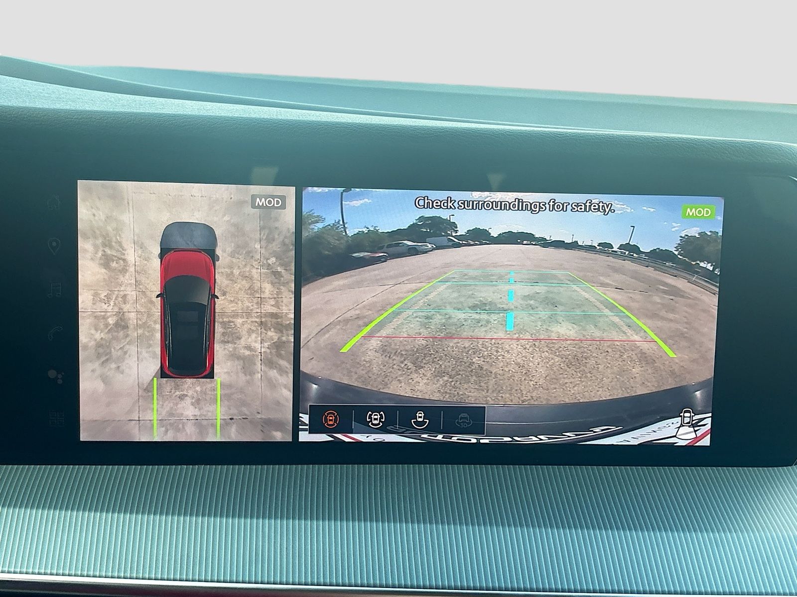 Used 2025 Red Nissan SL image 14