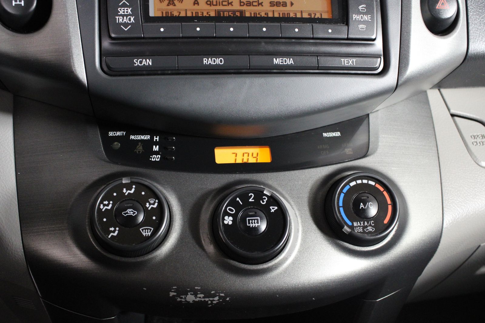 Used 2012 Red Toyota Base image 22