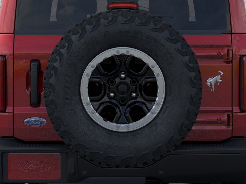 New 2026 Ruby Red Metallic Tinted Clearcoat Ford Badlands image 24