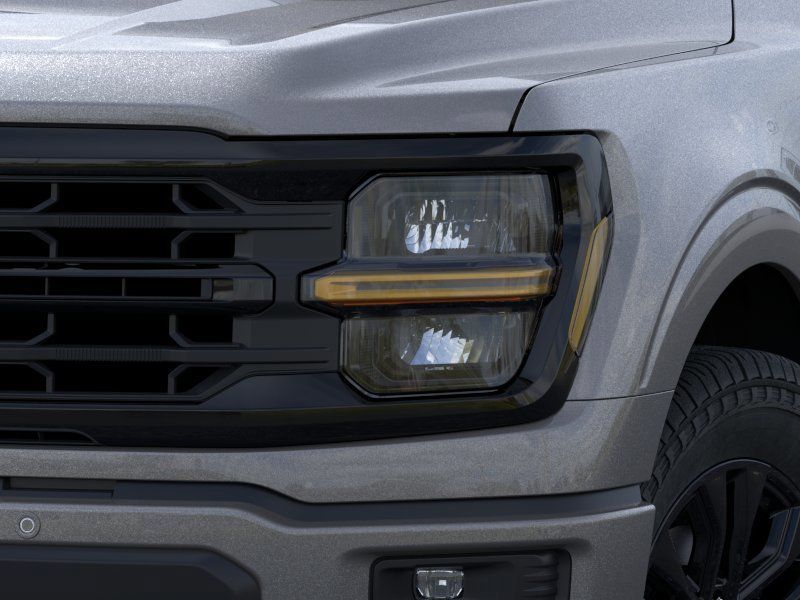 New 2026 Carbonized Gray Metallic Ford XLT image 18