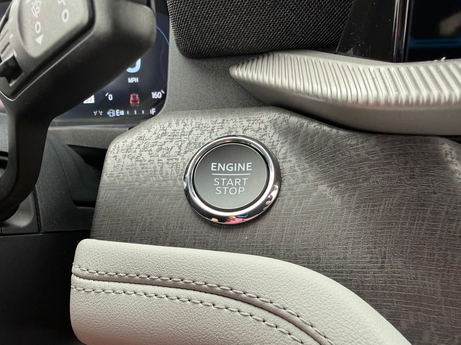 2026 Ford Explorer image 23