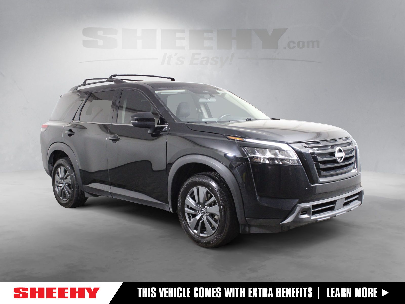 Super Black 2022 Nissan Pathfinder SUV / Crossover All-Wheel Drive 9-Speed Automatic