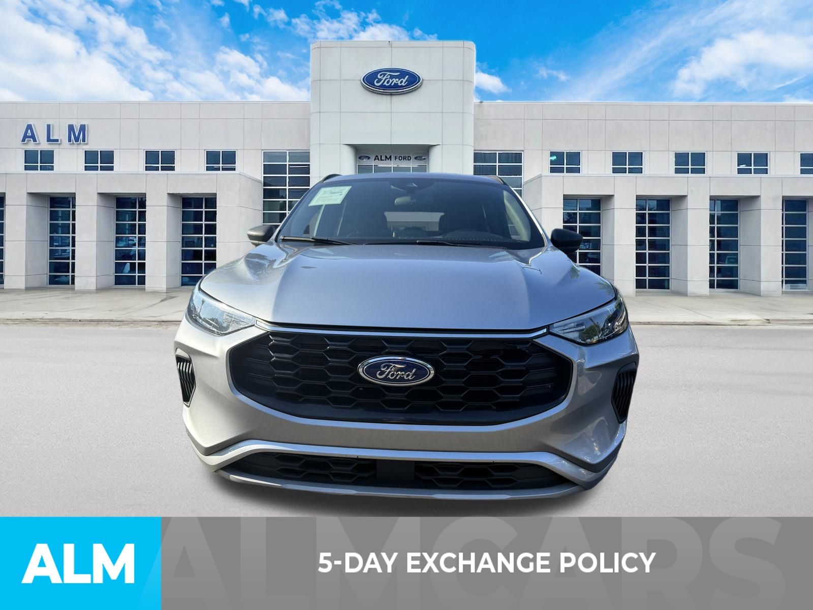 Used 2023 Iconic Silver Metallic Ford ST-Line image 3