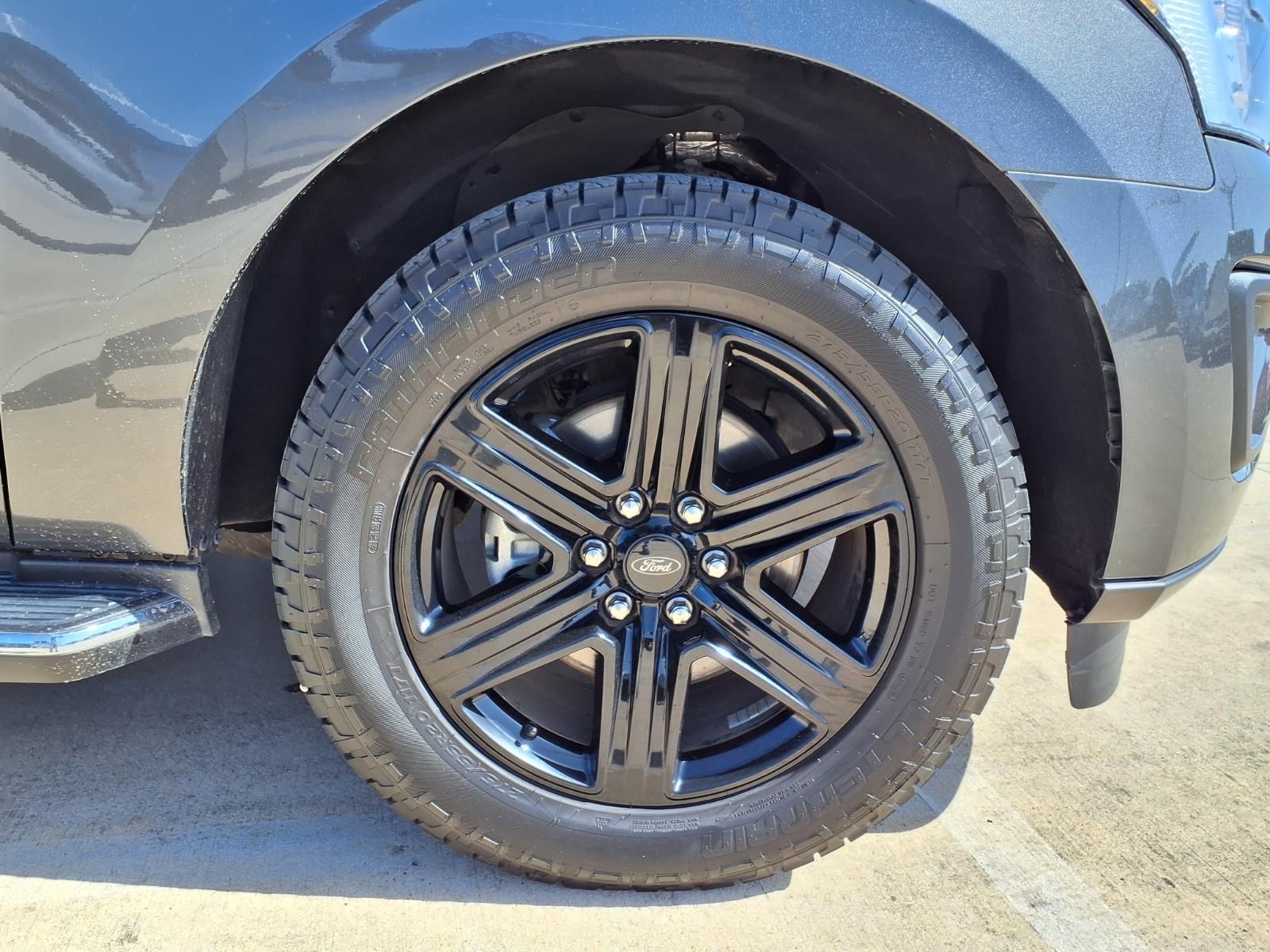 2021 Ford Expedition XLT - 8