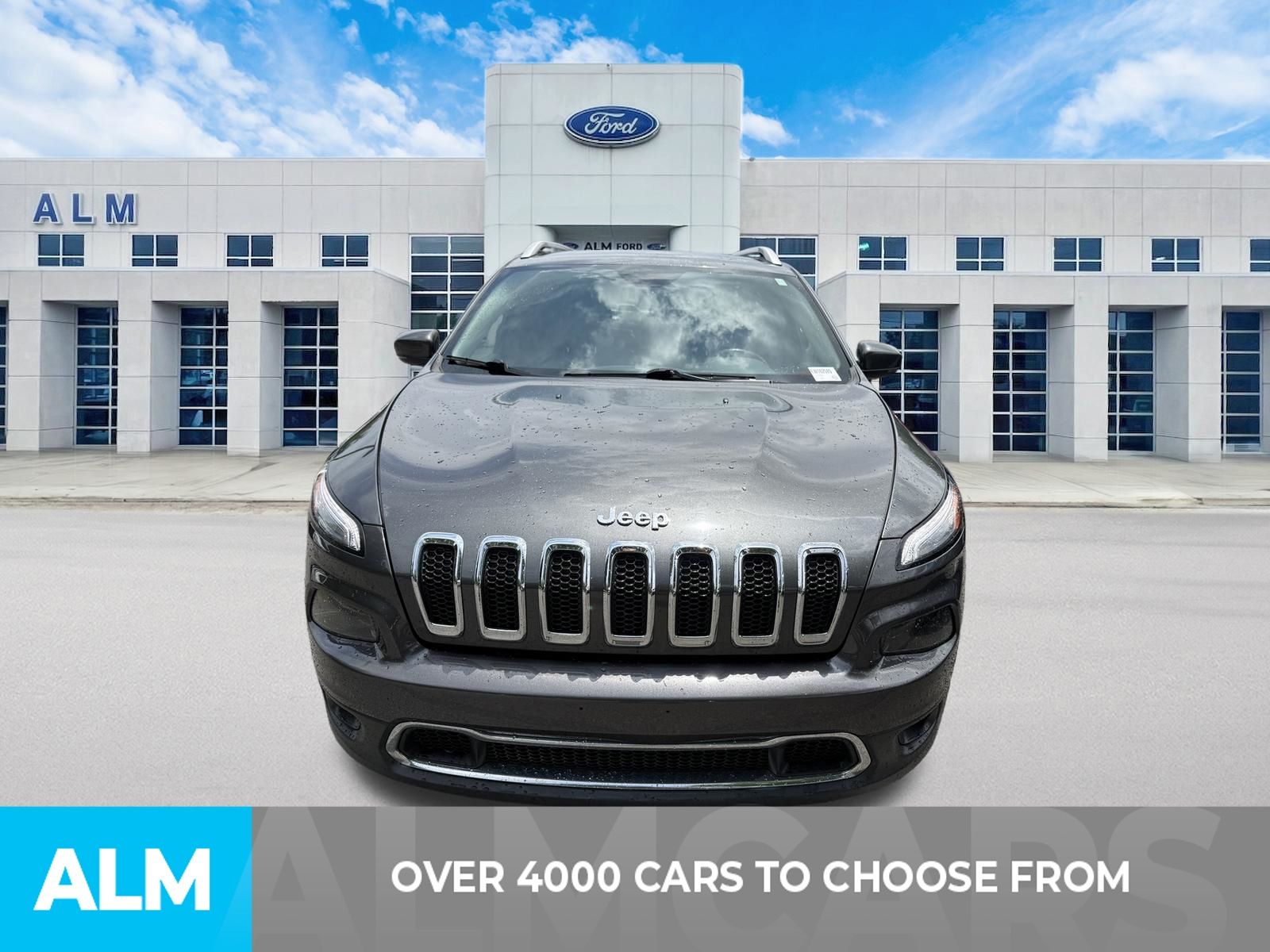 Used 2014 Gray Jeep Limited image 2