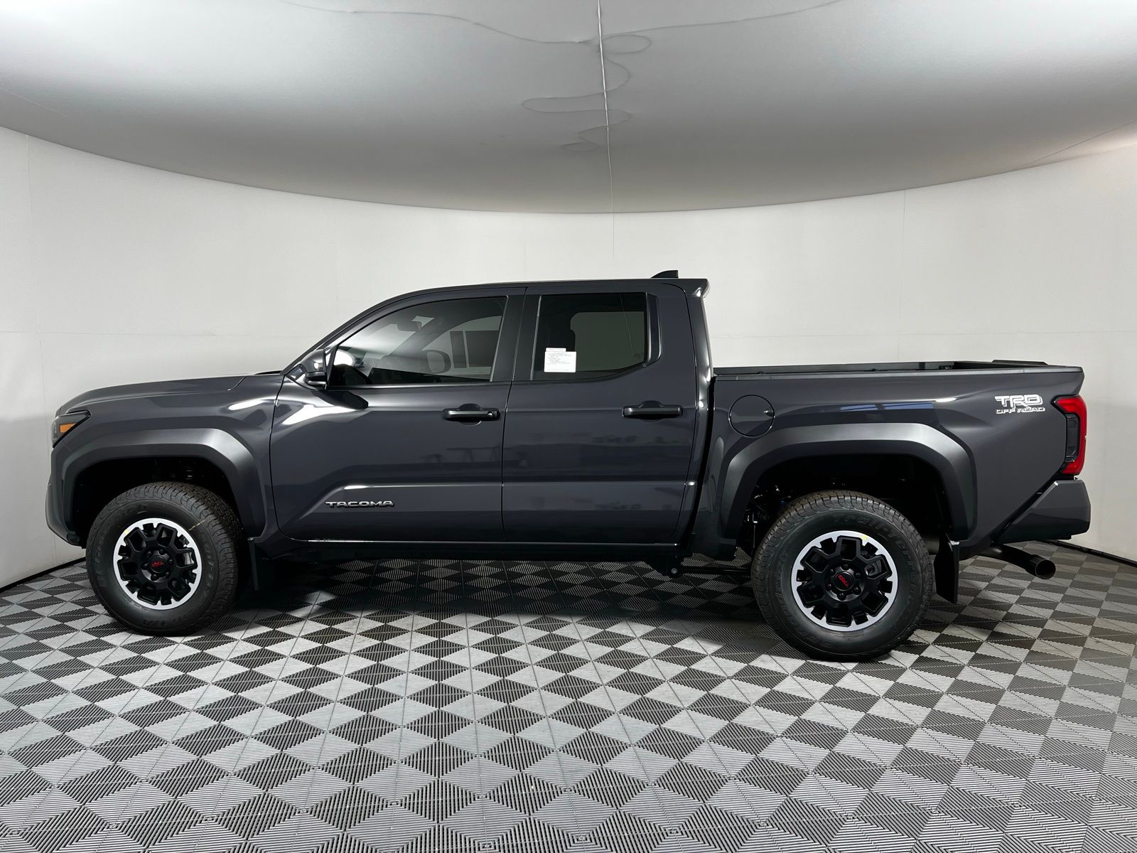 Thumbnail: 2025 Toyota Tacoma - 8