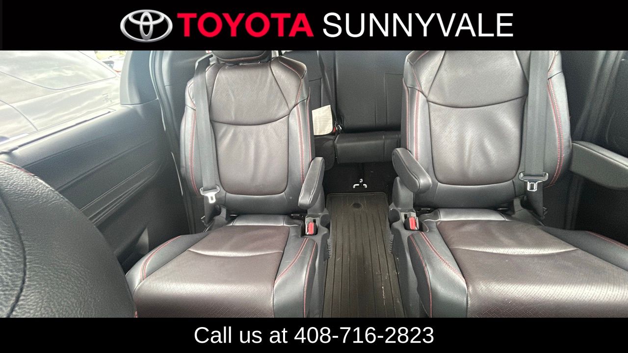 Used 2025 Toyota Sienna Van