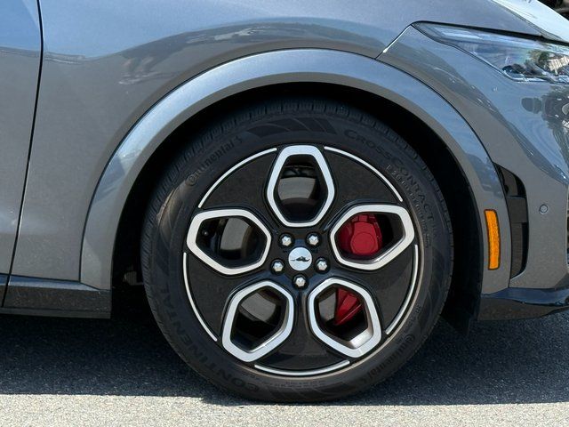 Certified Used 2023 Carbonized Gray Metallic Ford GT image 35