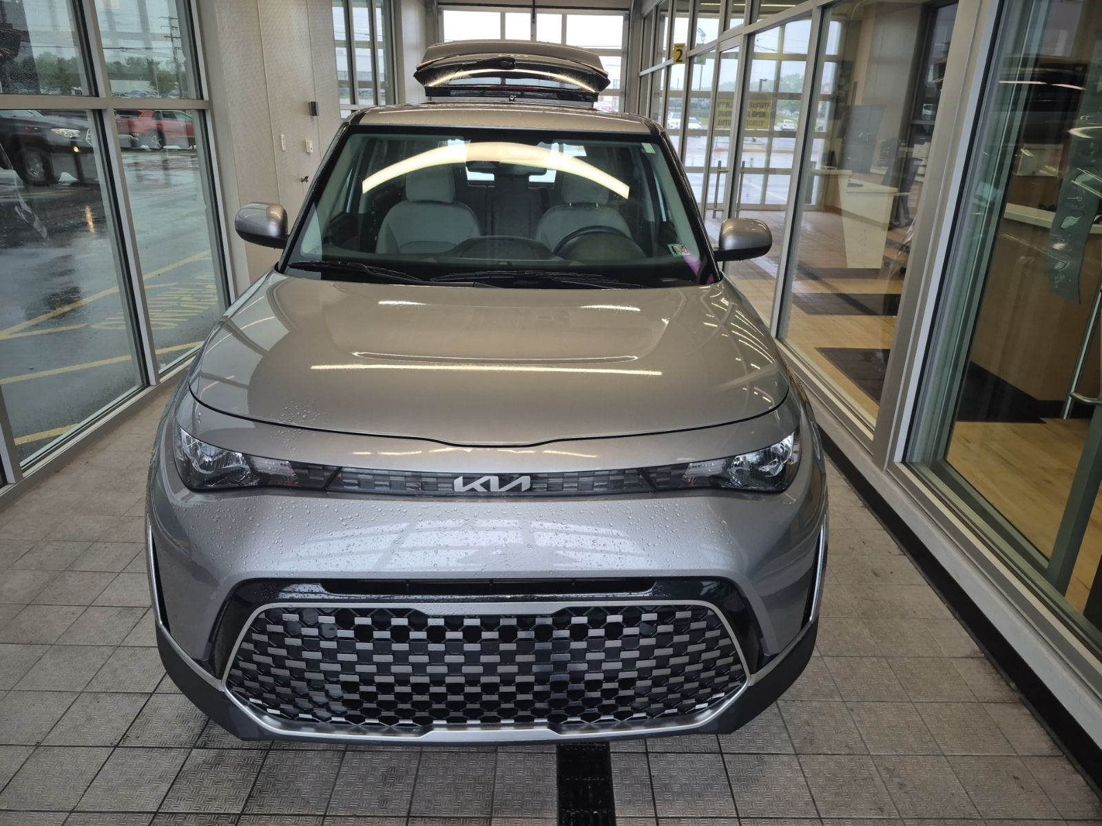 2023 Kia Soul 2.0L EX 6 IVT's photo