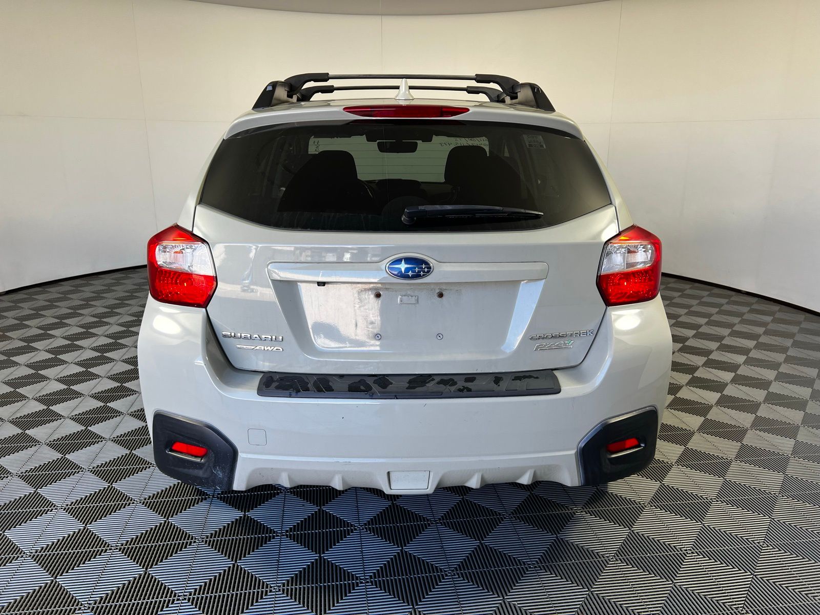 Thumbnail: 2017 Subaru Crosstrek - 6