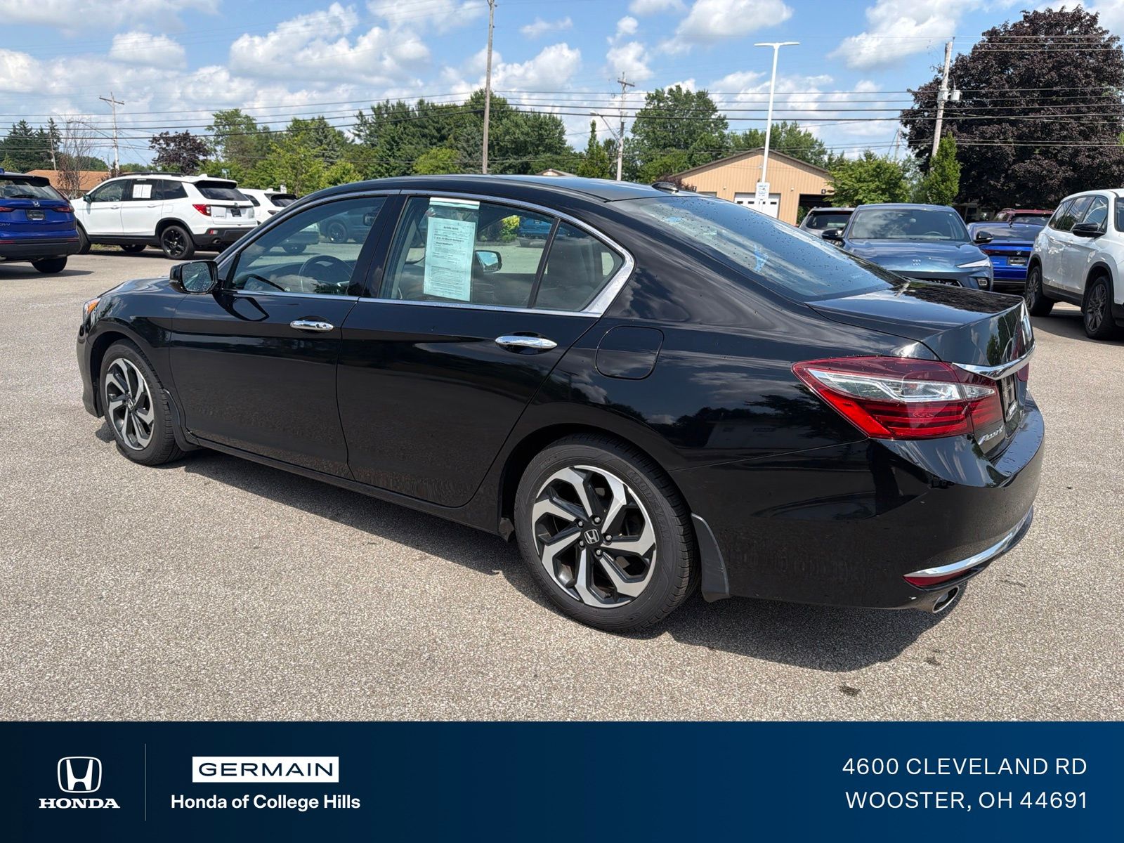 Certified Used 2017 Black Honda EX-L image 9