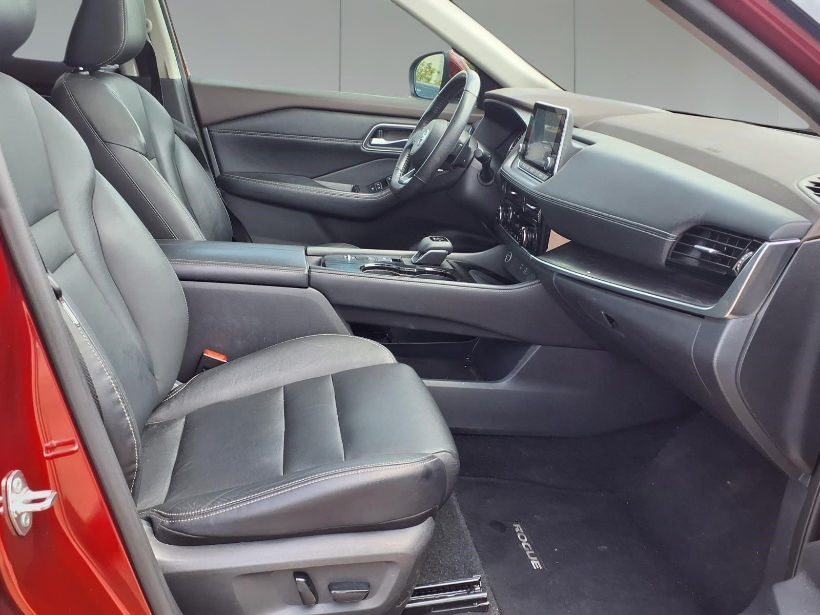 2021 Nissan Rogue SL Red at Central Houston Nissan
