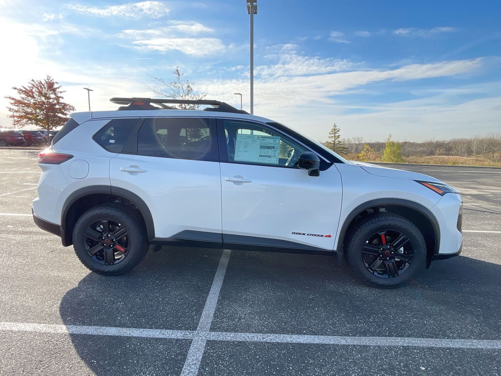 2025 Nissan Rogue SV 37