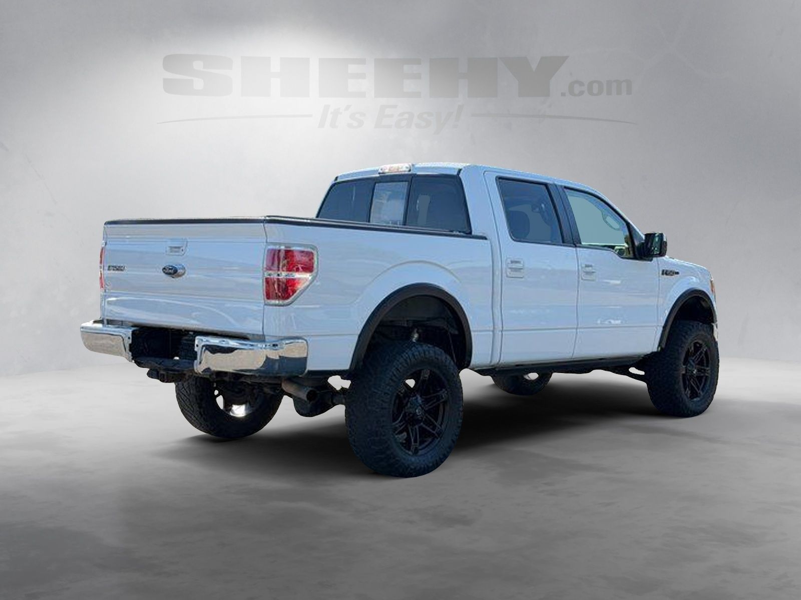 Used 2011 White Ford Lariat image 11