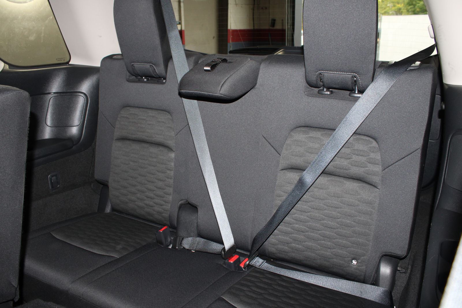 Used 2024 Gray Nissan SV image 16