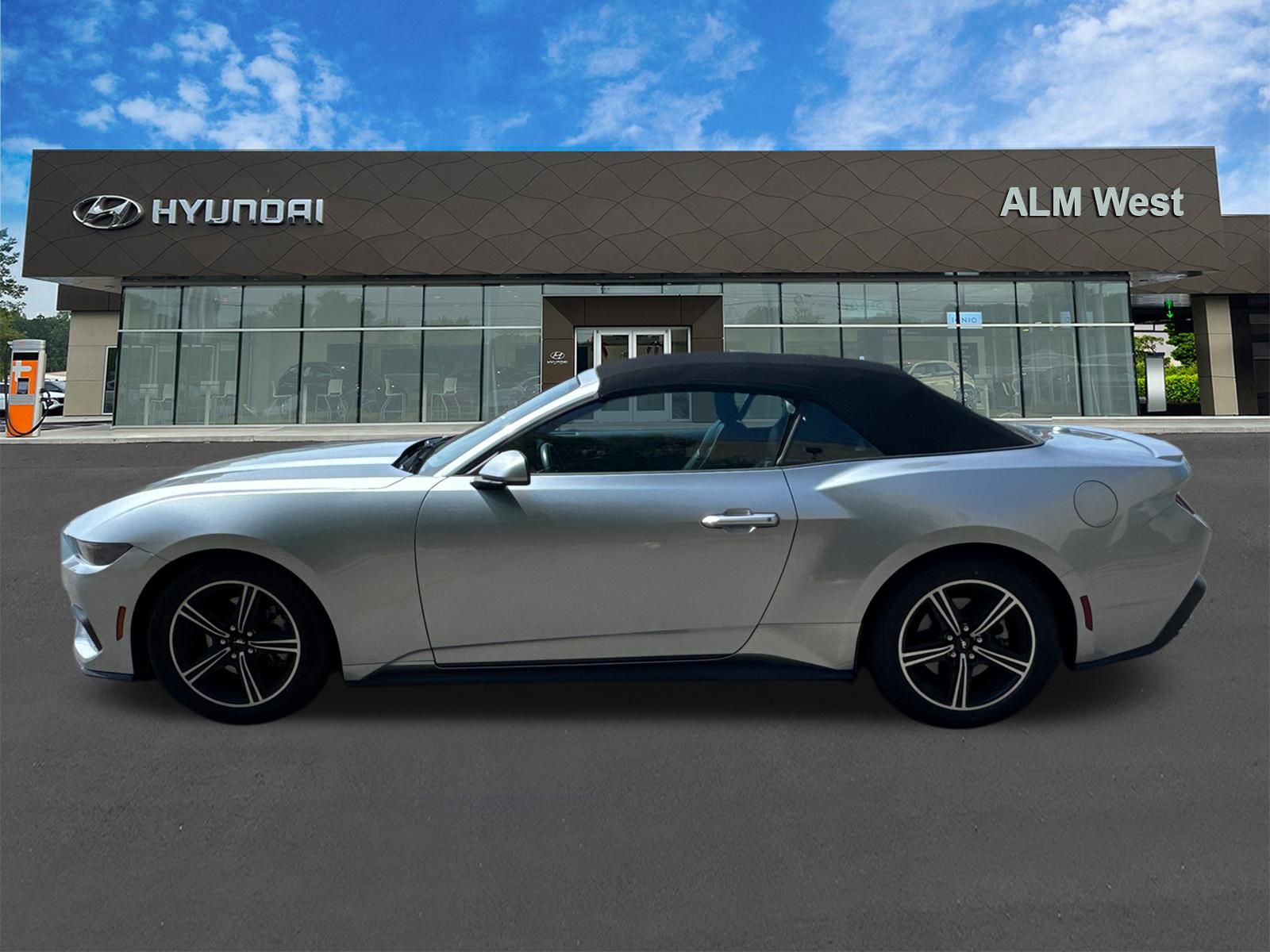Used 2025 Silver Ford EcoBoost Premium image 8