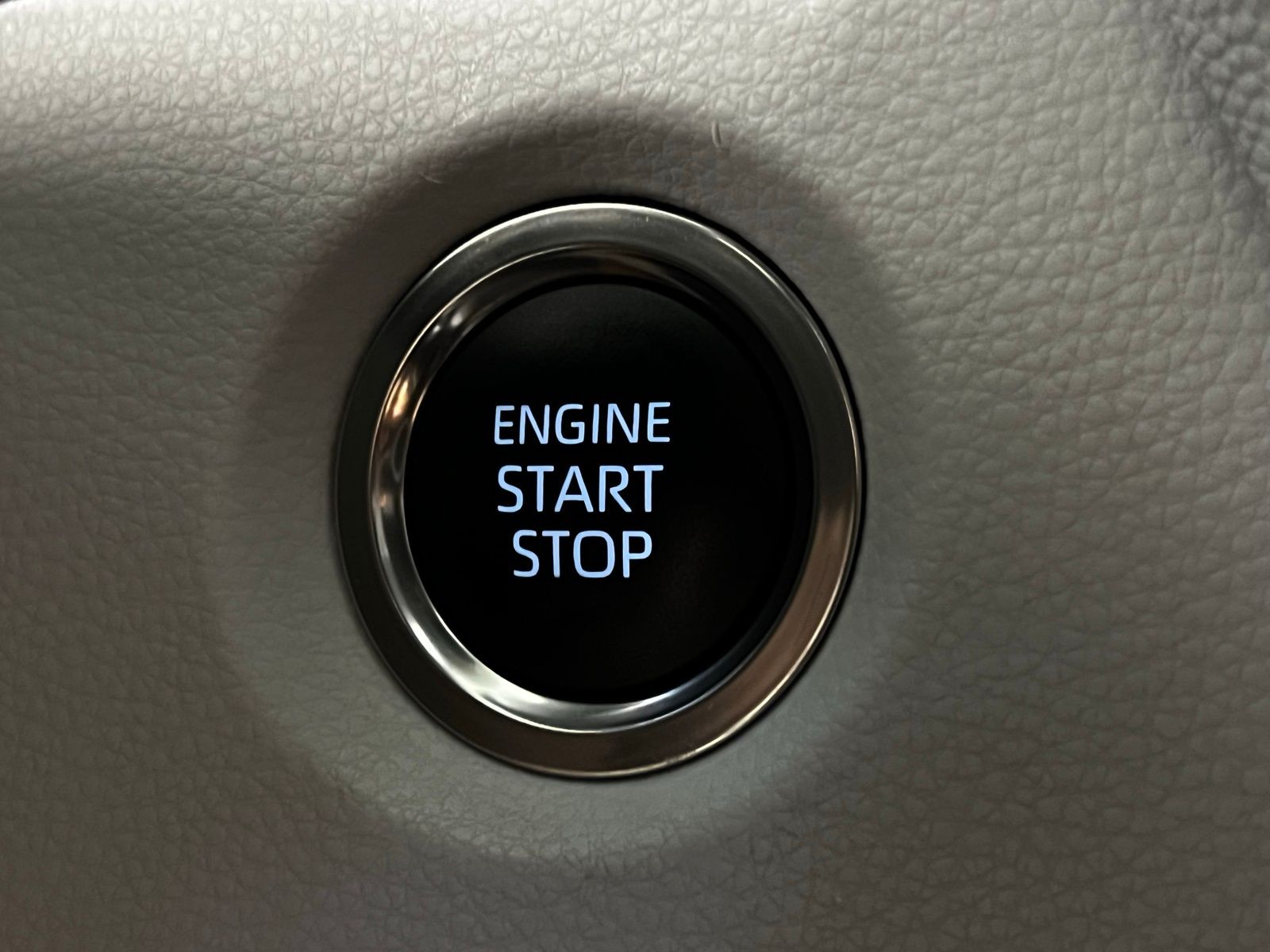 Thumbnail: 2024 Toyota Corolla - 18