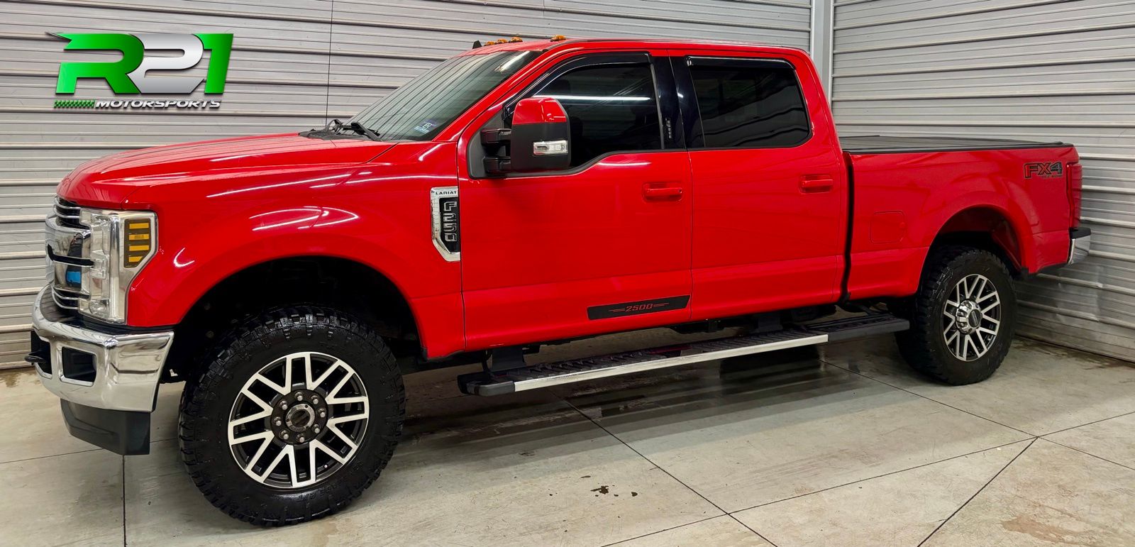 Race Red 2019 Ford F-250 Super Duty Lariat Crew Cab 4WD Pickup Truck Four-Wheel Drive 6-Speed Automatic
