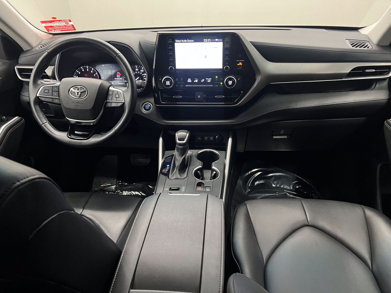 used 2021 Toyota Highlander car, priced at $29,888